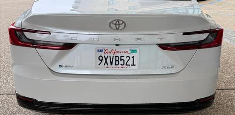 Toyota Camry Hybrid 2026