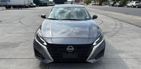 Nissan Altima 2024