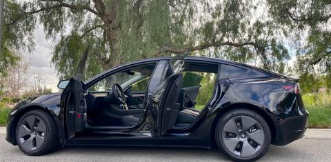 Tesla Model 3 2023