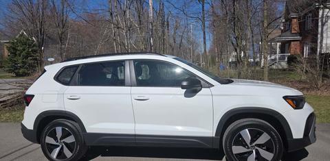 Volkswagen Taos 2026