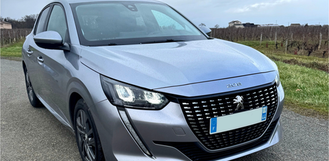 Peugeot 208 2021