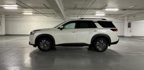 Nissan Pathfinder 2024