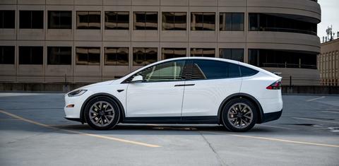 Tesla Model X 2022