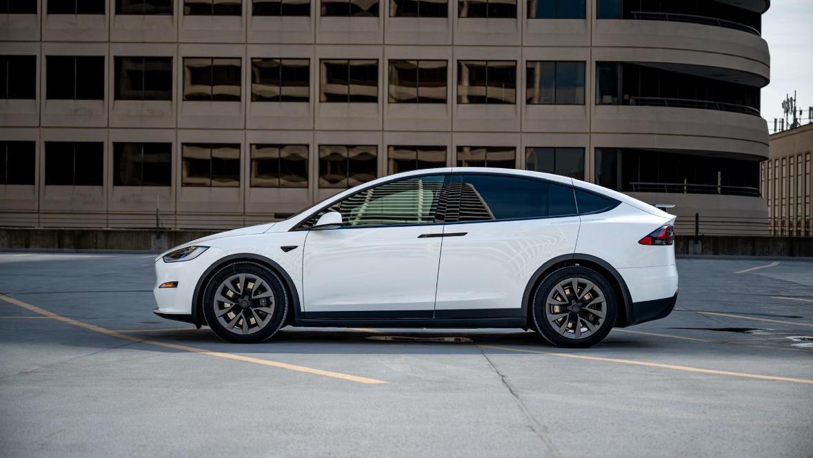 Tesla Model X 2022 in Hebron, KY