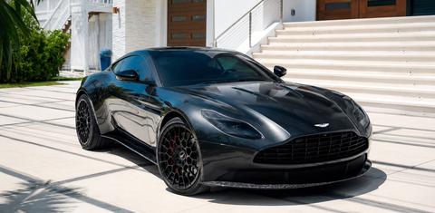 Aston Martin DB11 2017
