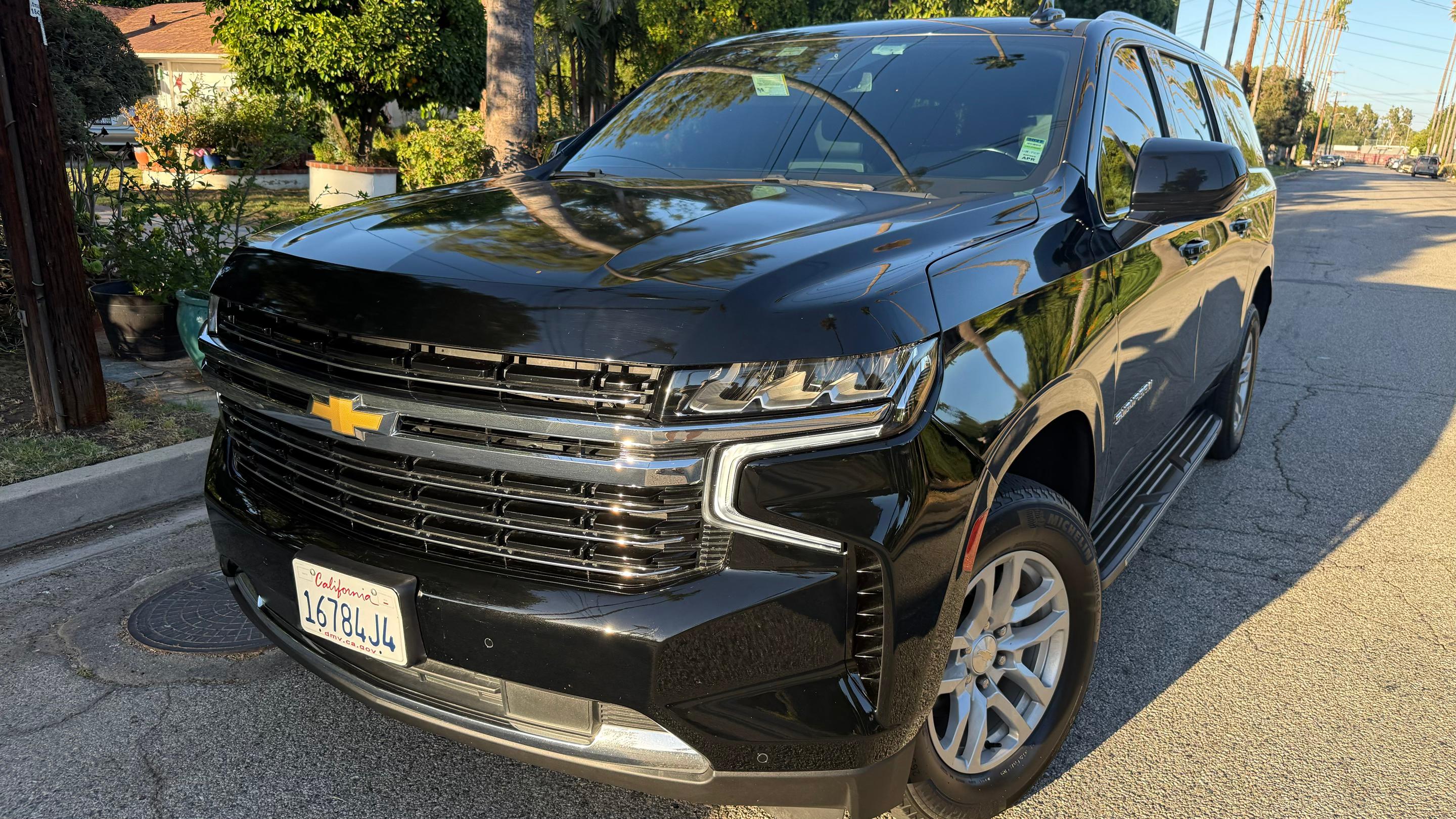 Chevrolet Suburban 2023 in Los Angeles, CA