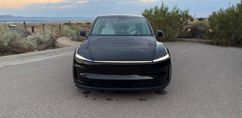 Tesla Model Y 2026