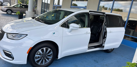 Chrysler Pacifica 2022