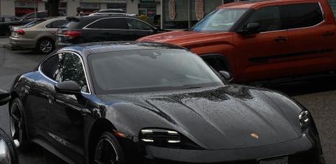 Porsche Taycan 2020