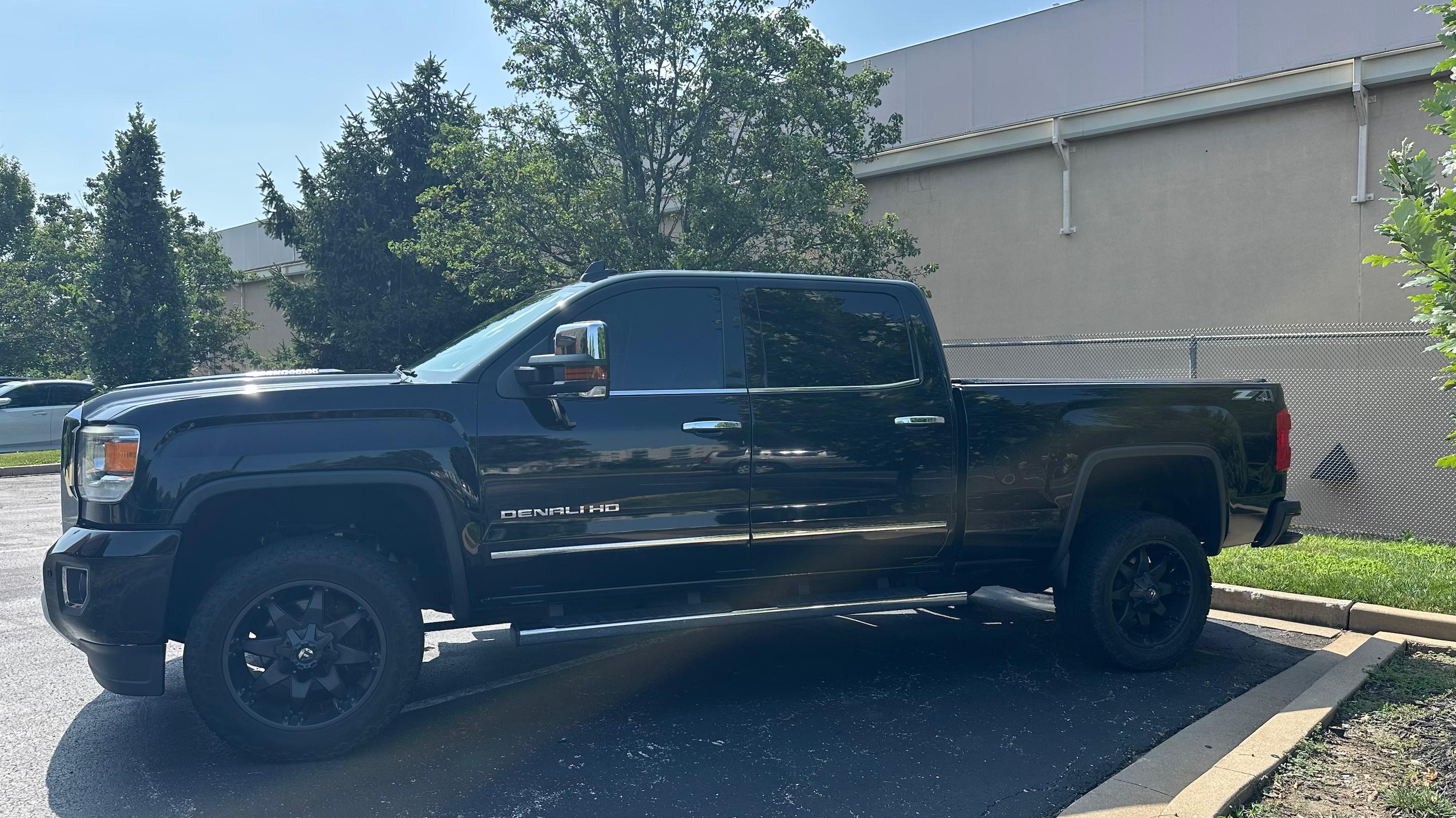 GMC Sierra 2500HD 2015 in Creve Coeur, MO
