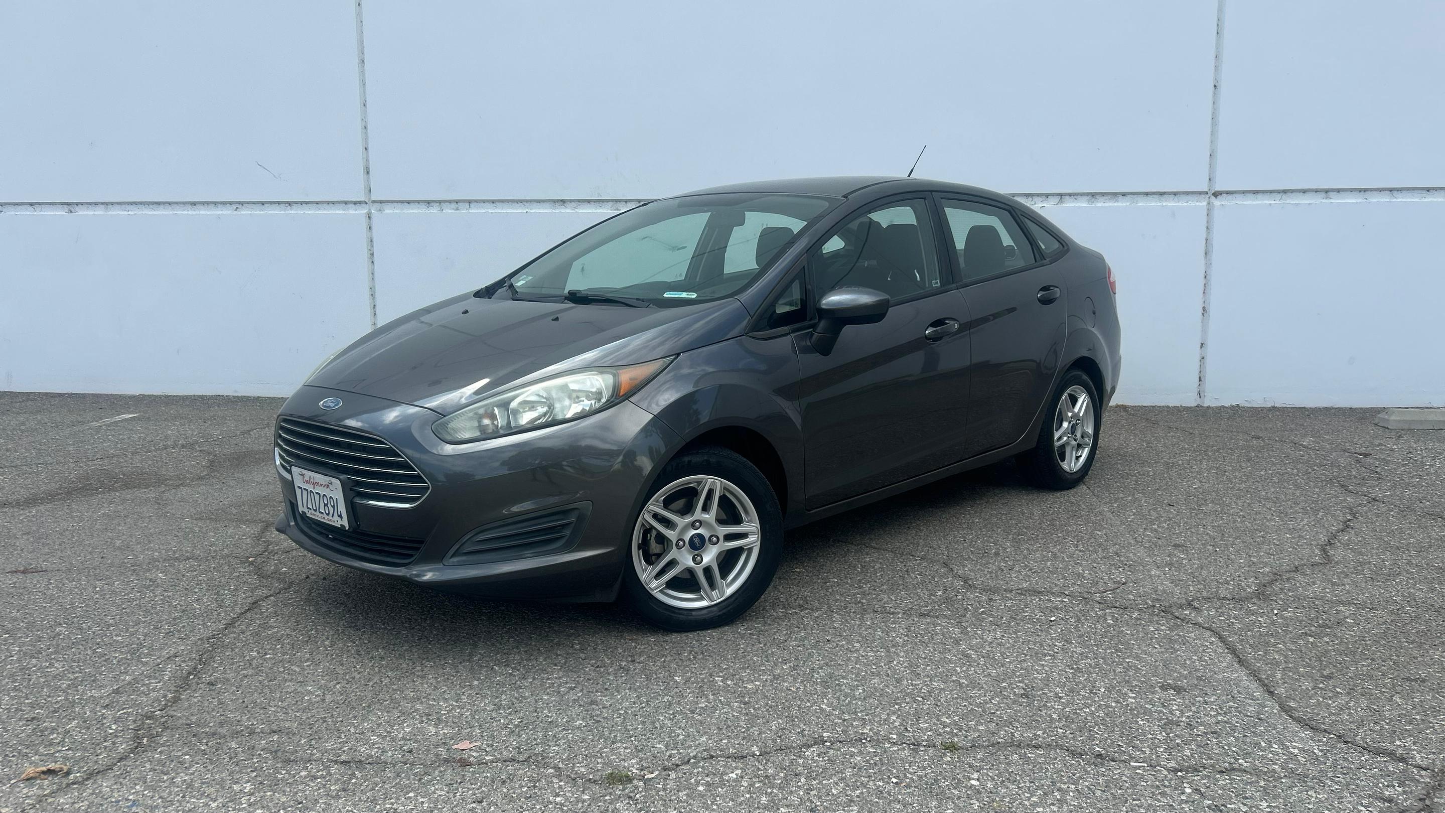Ford Fiesta 2017 in Paramount, CA