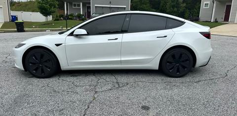 Tesla Model 3 2025