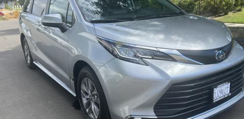 Toyota Sienna 2023