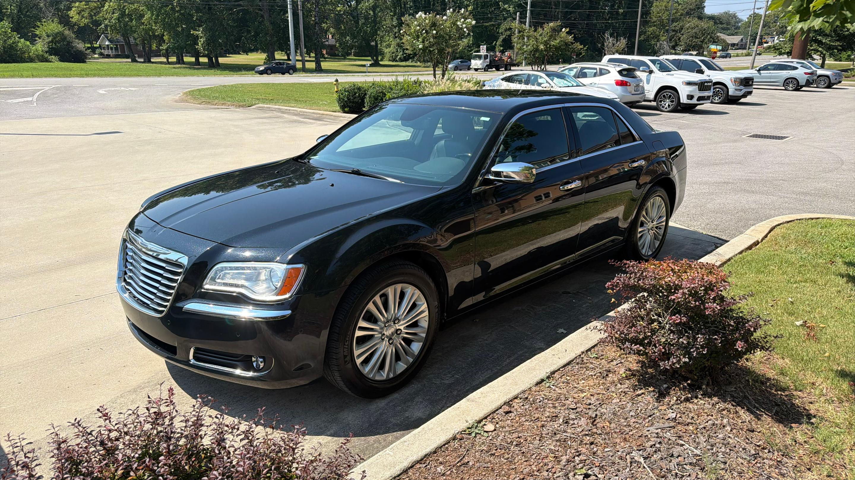 Chrysler 300 2014 in New Market, AL