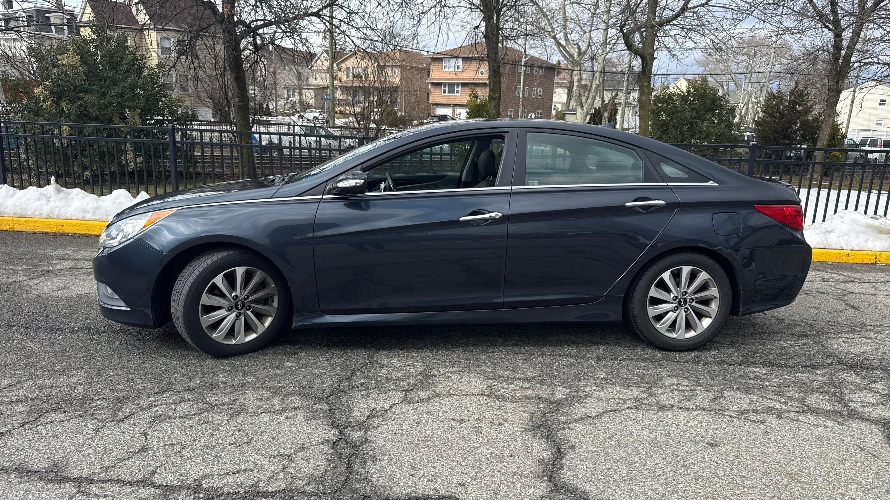 Hyundai Sonata 2014 in 