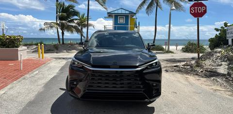 Lexus TX 2025