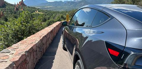 Tesla Model Y 2026