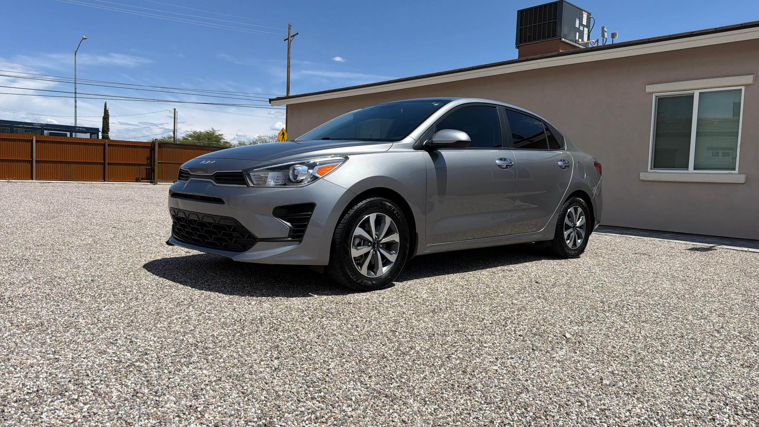 Kia Rio 2023 in Tucson, AZ