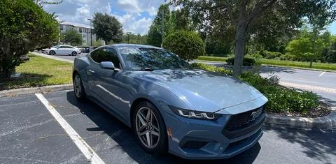Ford Mustang 2024