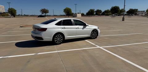 Volkswagen Jetta 2025