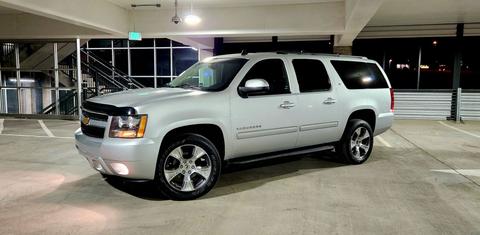 Chevrolet Suburban 2014