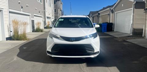 Toyota Sienna 2025