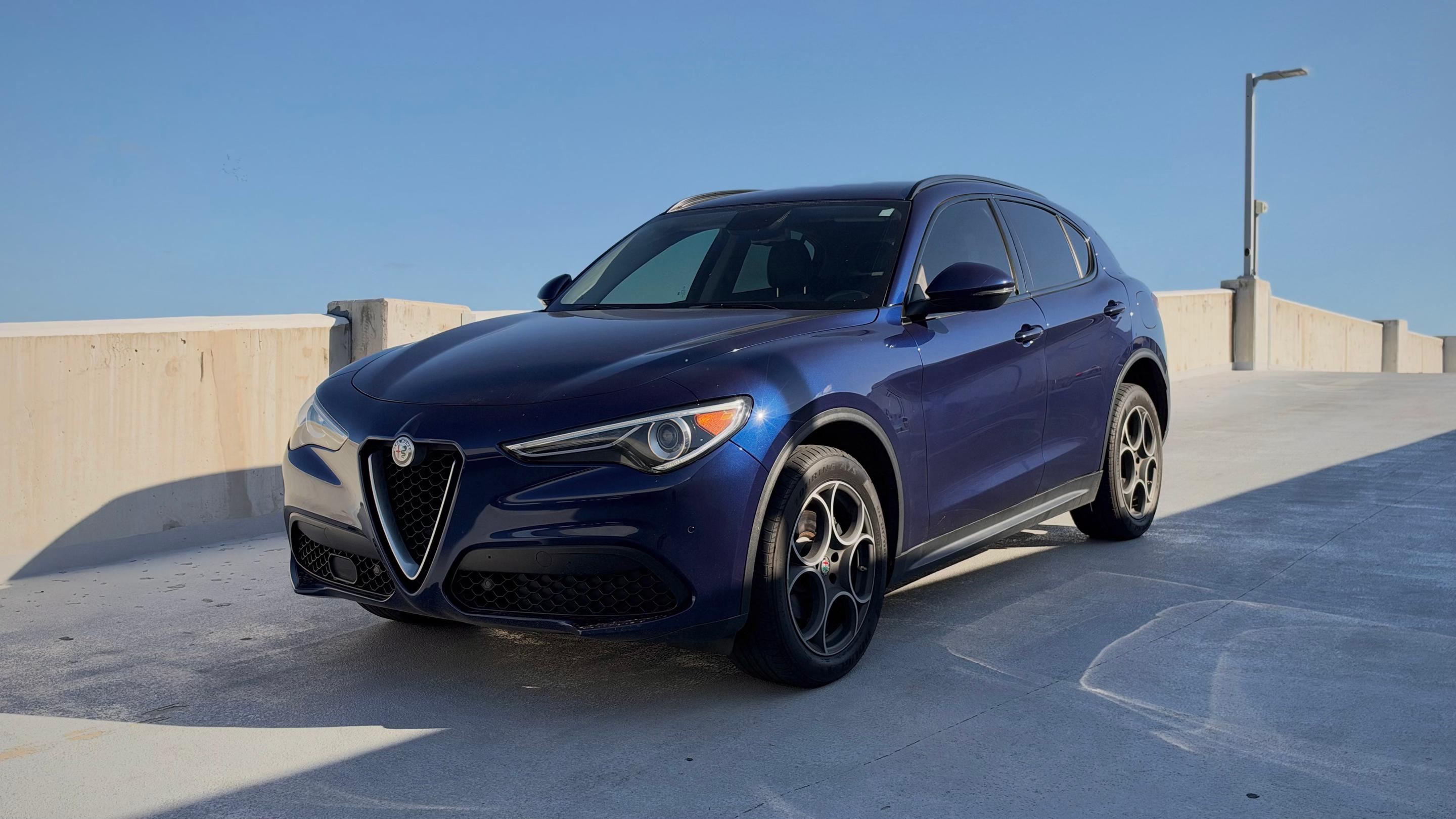 Alfa Romeo Stelvio 2018 in Dania Beach, FL