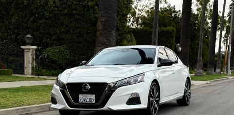 Nissan Altima 2021