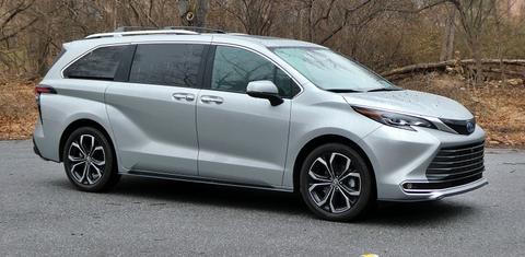Toyota Sienna 2025