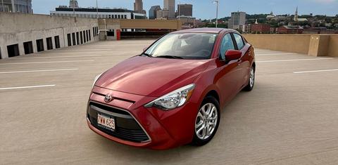 Toyota Yaris iA 2017