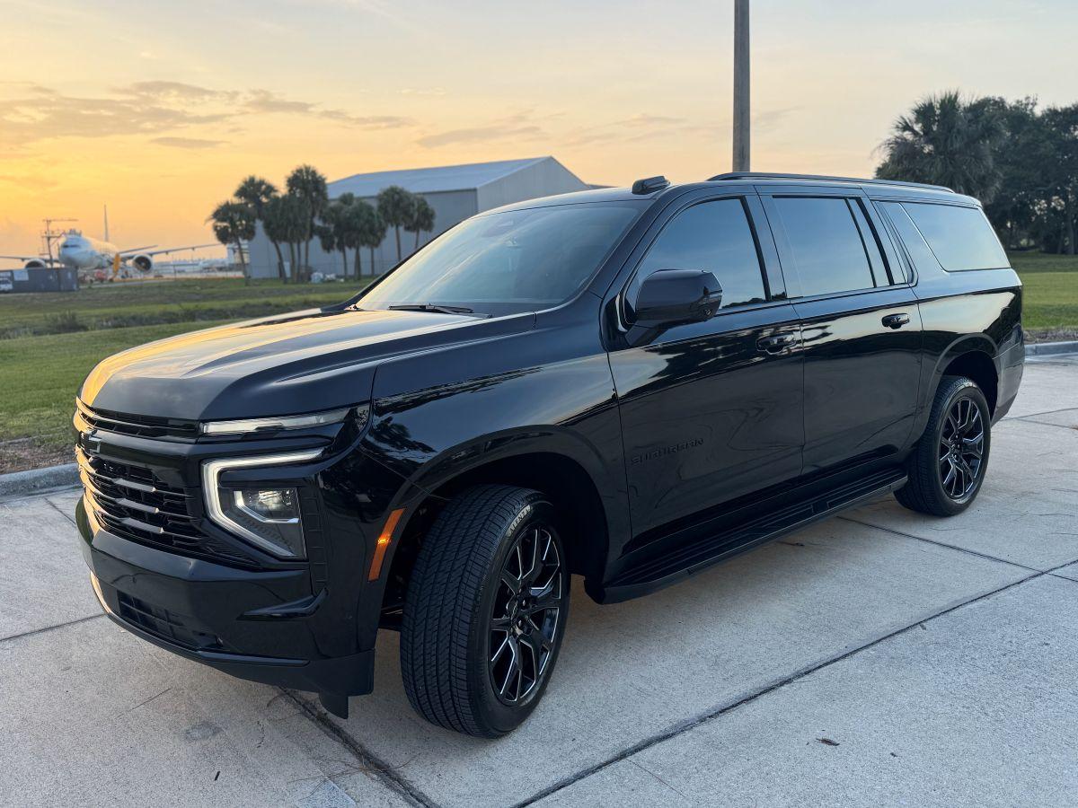Chevrolet Suburban 2025 in Melbourne, FL