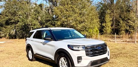 Ford Explorer 2025