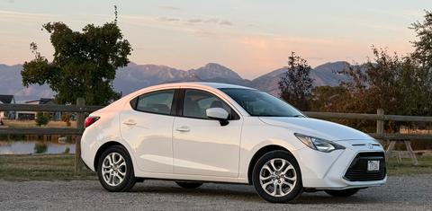 Toyota Yaris iA 2017