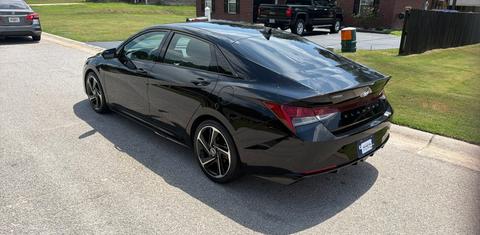 Hyundai Elantra 2023