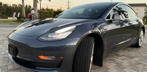 Tesla Model 3 2019
