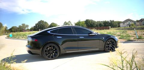 Tesla Model S 2018