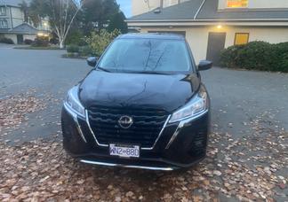 Nissan Kicks car