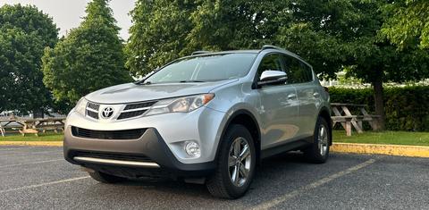 Toyota RAV4 2015
