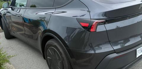 Tesla Model Y 2026