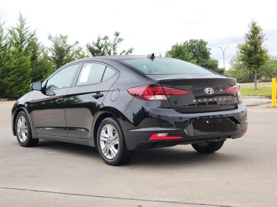 Hyundai Elantra 2020 in 