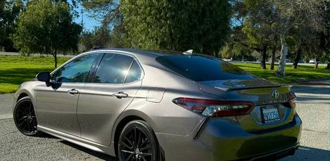 Toyota Camry Hybrid 2024