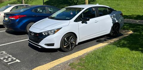 Nissan Versa 2024