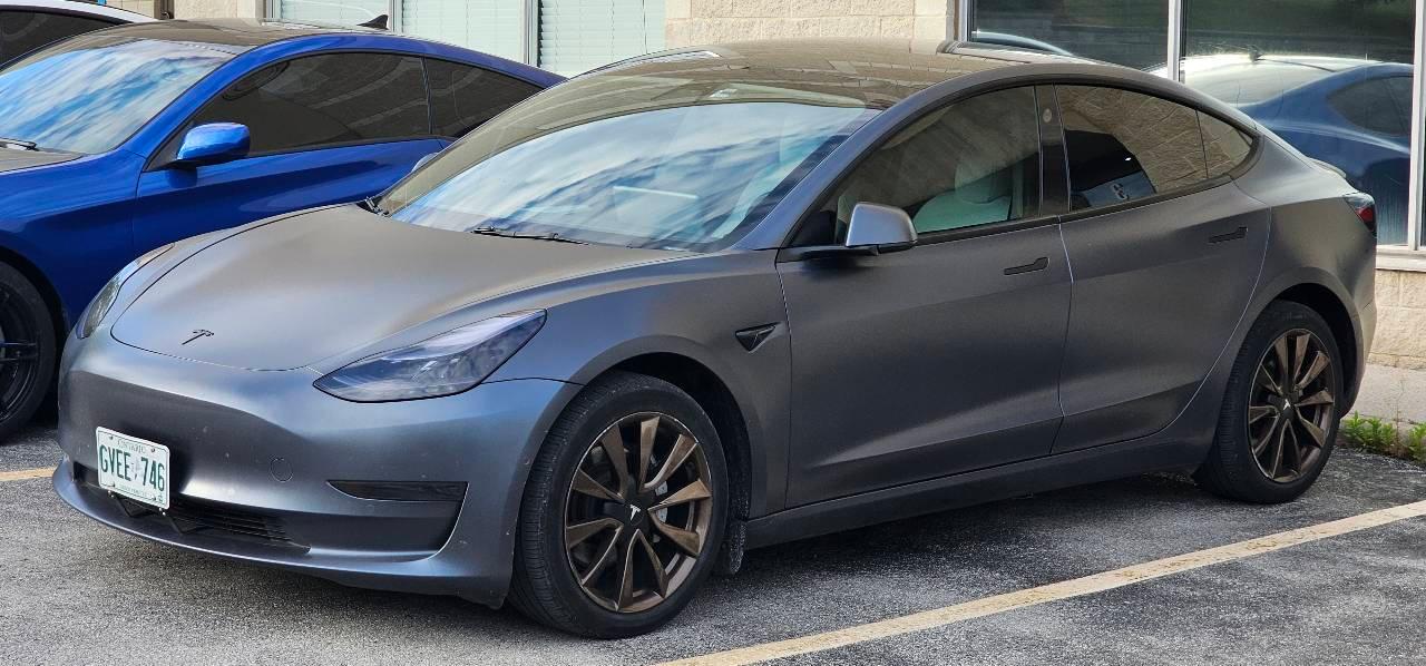 Tesla Model 3 2022 in Burlington, ON