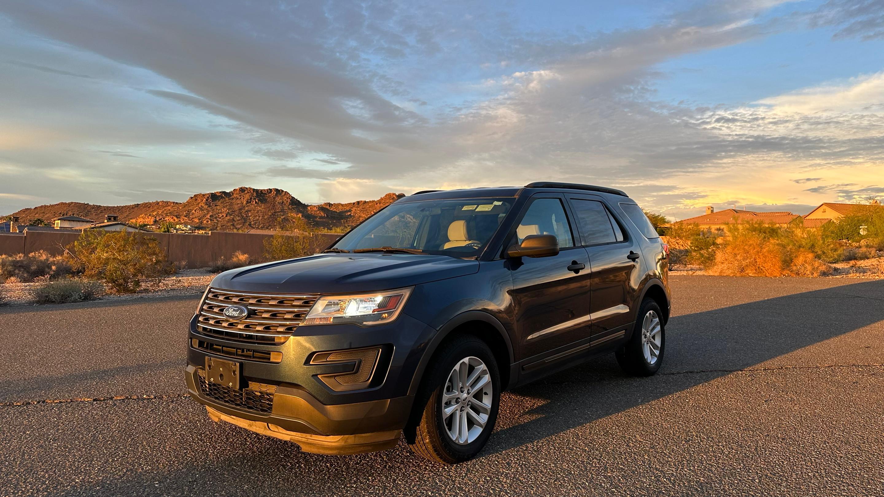 Ford Explorer 2017 in Peoria, AZ