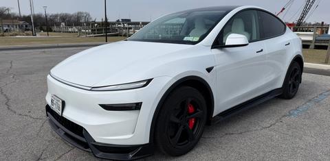Tesla Model Y 2026