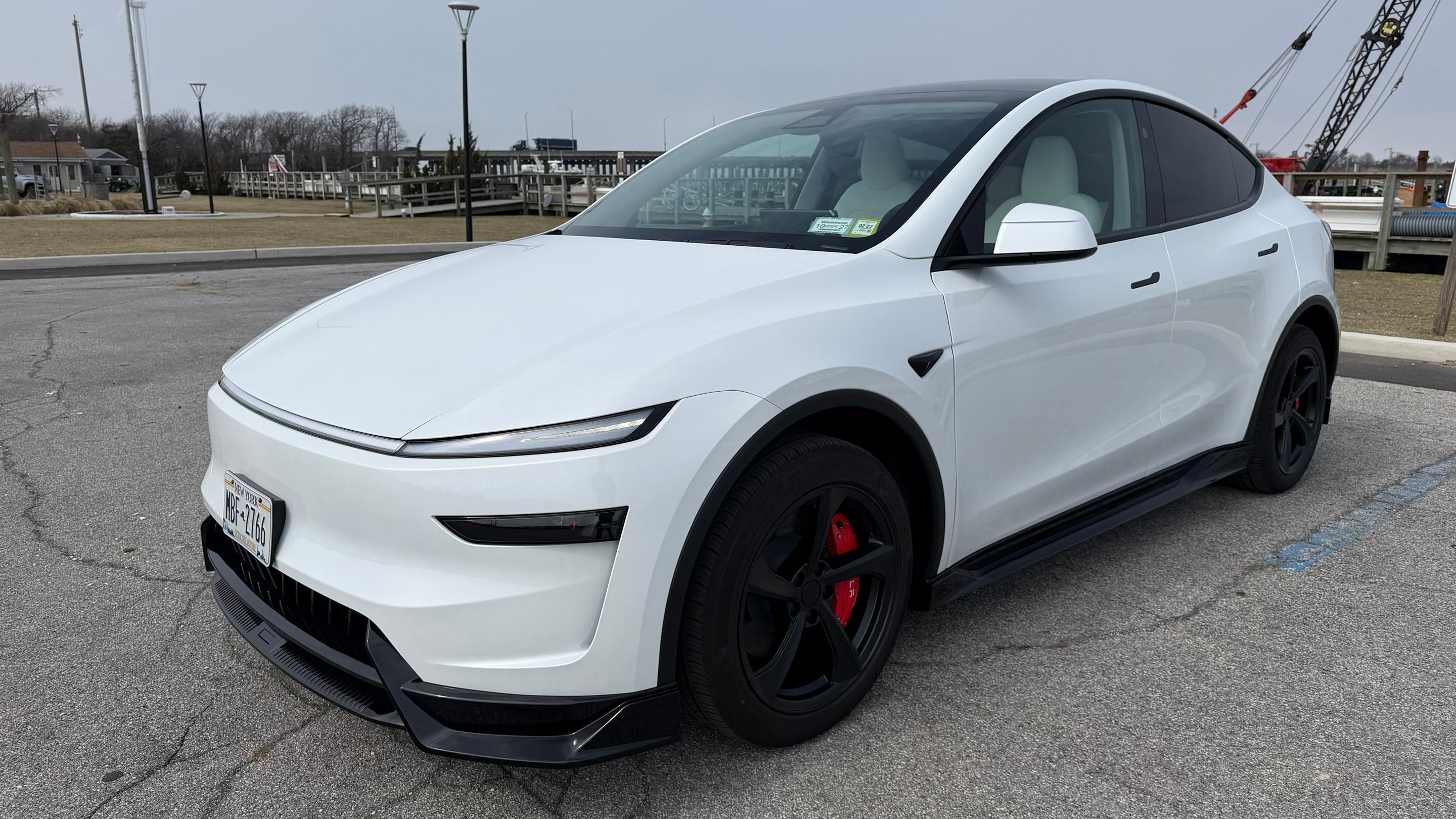 Tesla Model Y 2026 in 