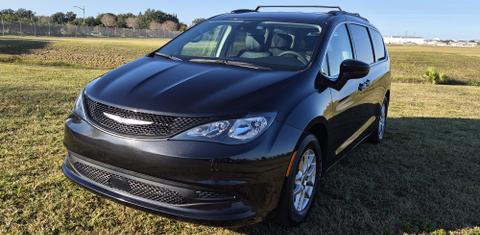 Chrysler Voyager 2024