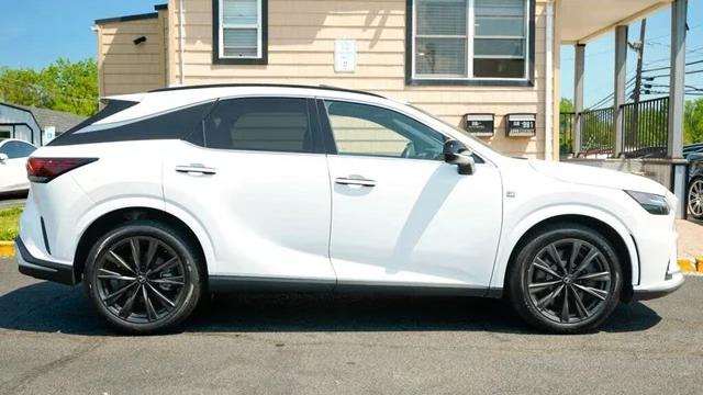 Lexus RX 2024 in 