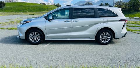 Toyota Sienna 2023