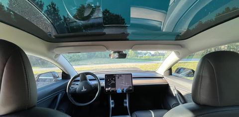 Tesla Model 3 2019